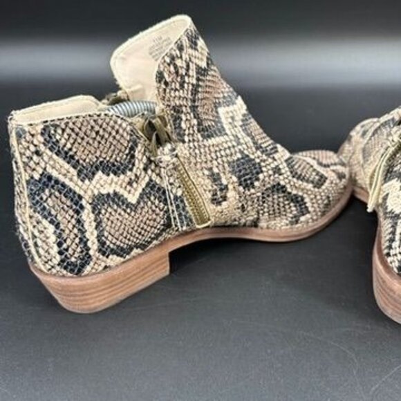 NEW Gianni Bini Snakeskin Snake Print Leather Zip Side Ankle Boots Booties Size - Picture 4 of 13